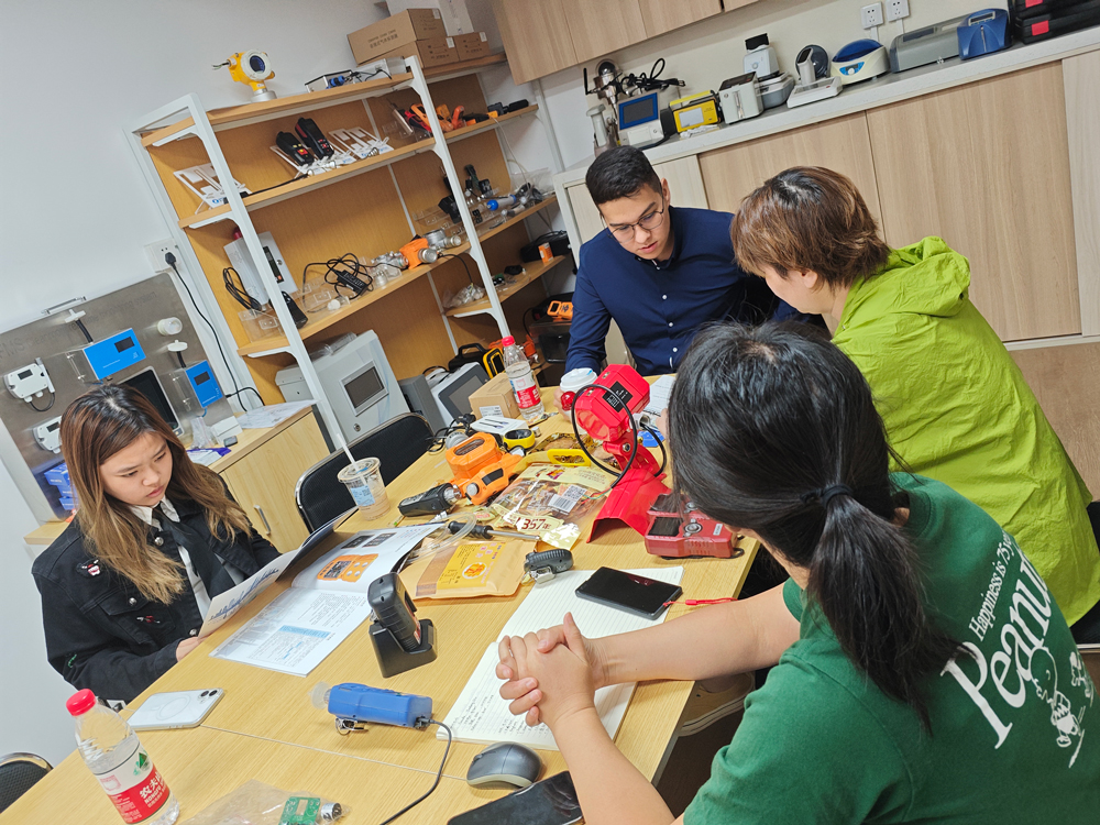 印度客戶來訪洽談物聯網系統事宜 印度客戶來訪洽談物聯網系統事宜